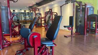 Fitness- und Kraftraum Sportzentrum Grindelwald Fitness- und Kraftraum Sportzentrum Grindelwald
